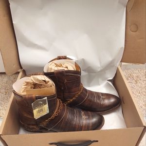 NWT Women's Roper Selah Vintage Boots